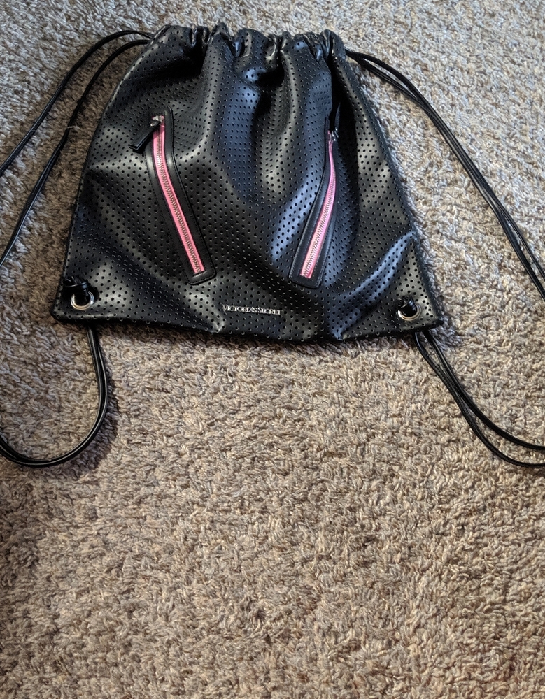 Victoria's secret cinch bag